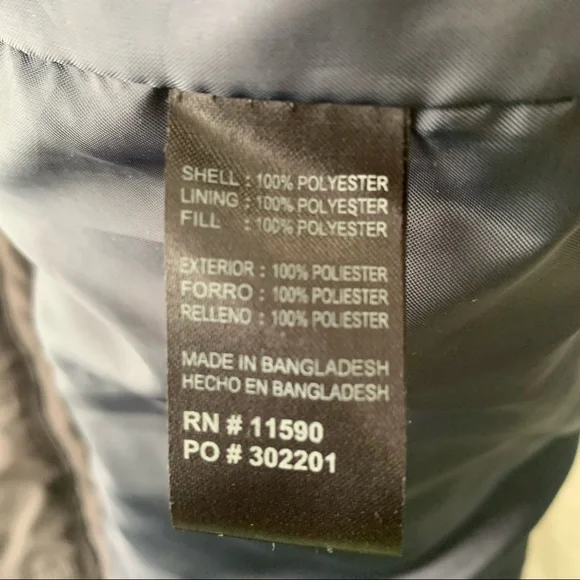 WeatherProof Medium Gray Puffer Vest (broken zipper) - Picture 3 of 8